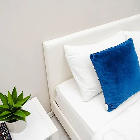 Nice Apartment Near Malldova Кишинёв Экстерьер фото