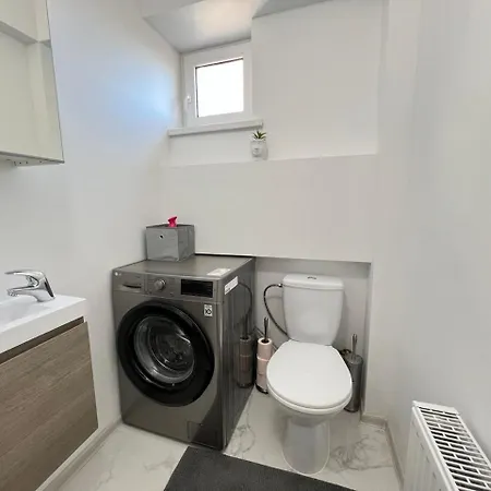 Nice Apartment Near Malldova Кишинёв Экстерьер фото